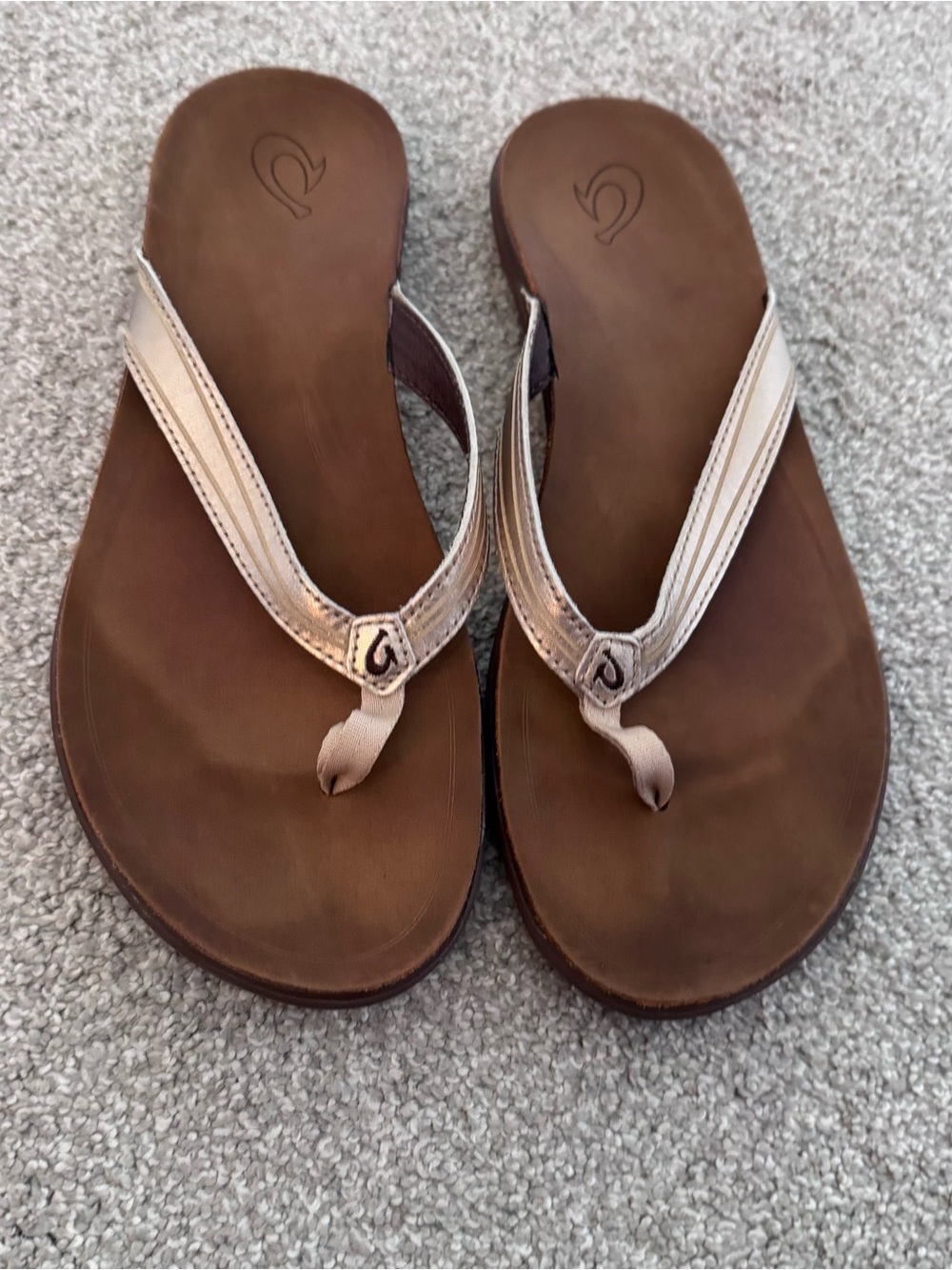 OluKai Aukai Women's Leather Sandal — Brown